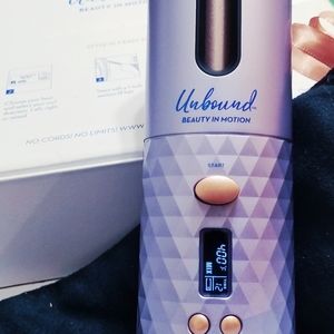 Unbound Wireless Curling Iron